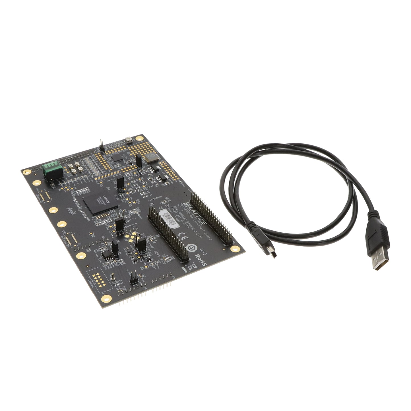 Lattice Semiconductor Corporation LCMXO3D-9400HC-D-EVN MachXO3D BOARD DEV MACHXO3D 9400 EVAL