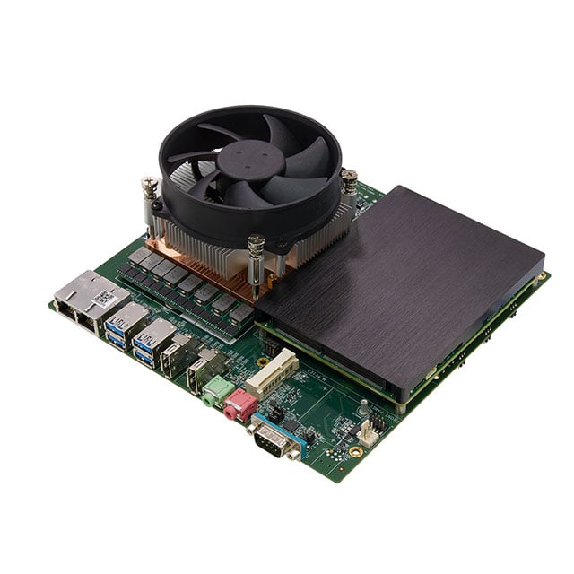 7STARLAKE SK513-T602Q04 COMe Type 6 Intel Xeon E3-1505L